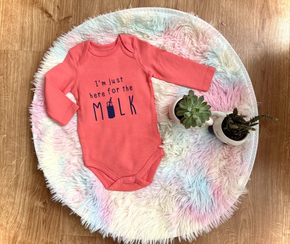 Body dziewczęce Milk