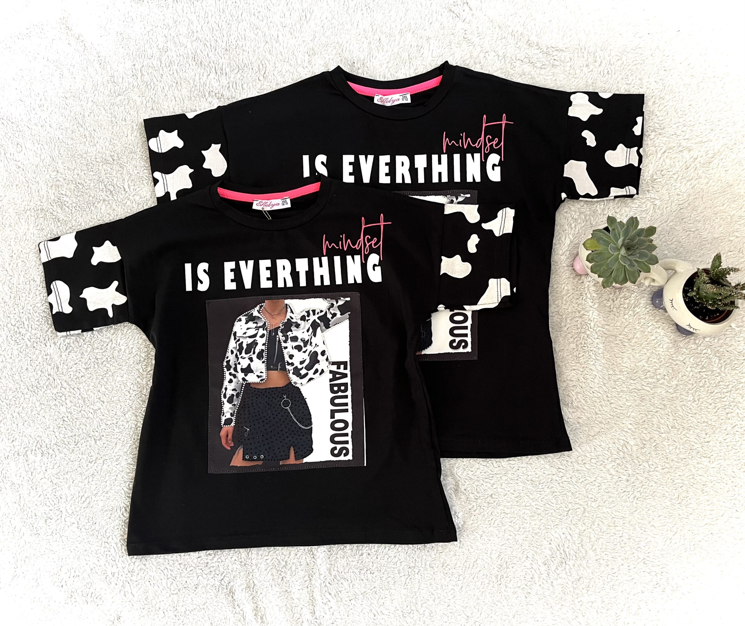 Czarny T-shirt Fabulous łatki