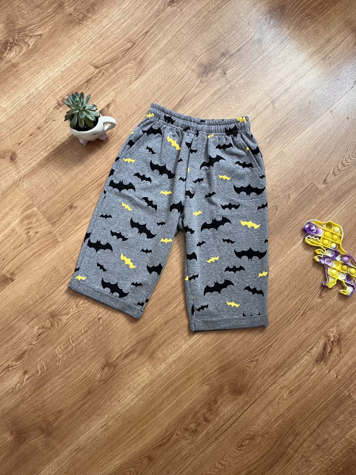Spodenki Batman szare