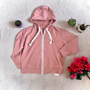 Bluza oversize pudrowa Litery