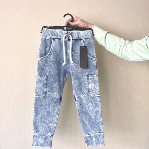 Spodnie dekatyzowane jasny jeans Despacito