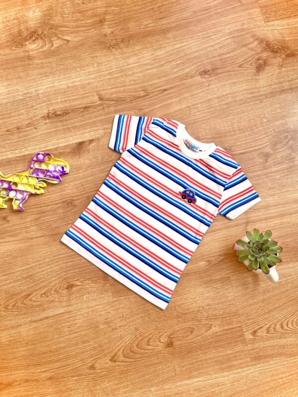 T-shirt w paski Autko